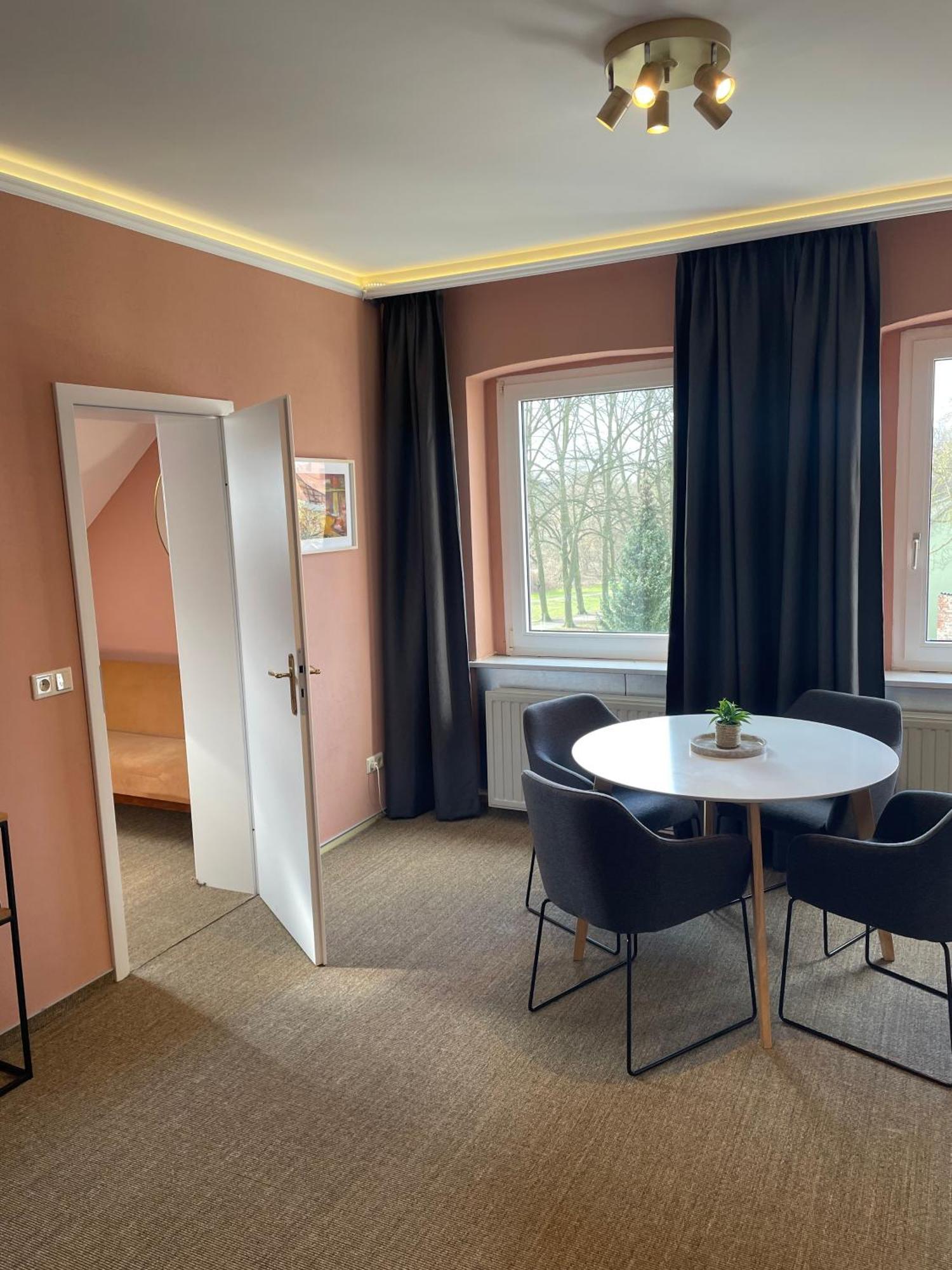 Wallblick Apartments Gardelegen Bagian luar foto